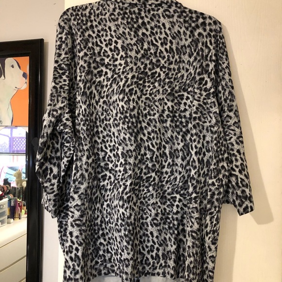 D&Co Ladies 2X Leopard 🐆 print blouse - Picture 6 of 6